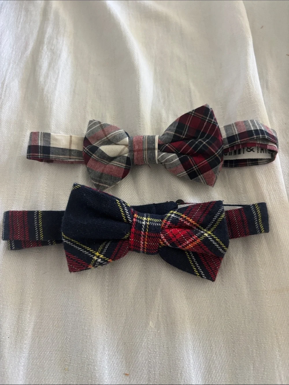 Kids Plaid Bow Ties - Red & Navy